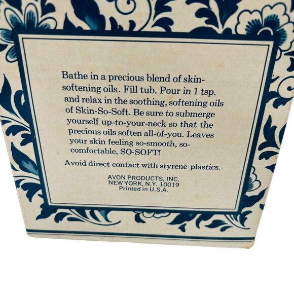 Vintage Avon Delft Blue Floral Pitcher, Bowl & Cup Skin So Soft with Boxes - Picture 14 of 16